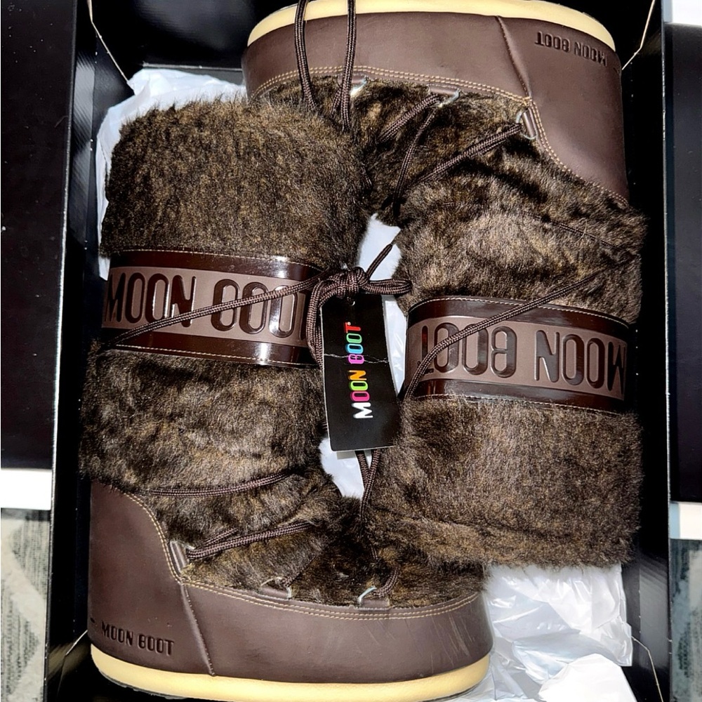 Moon Boots Dark Brown Fur Snow Boots Limited Edition